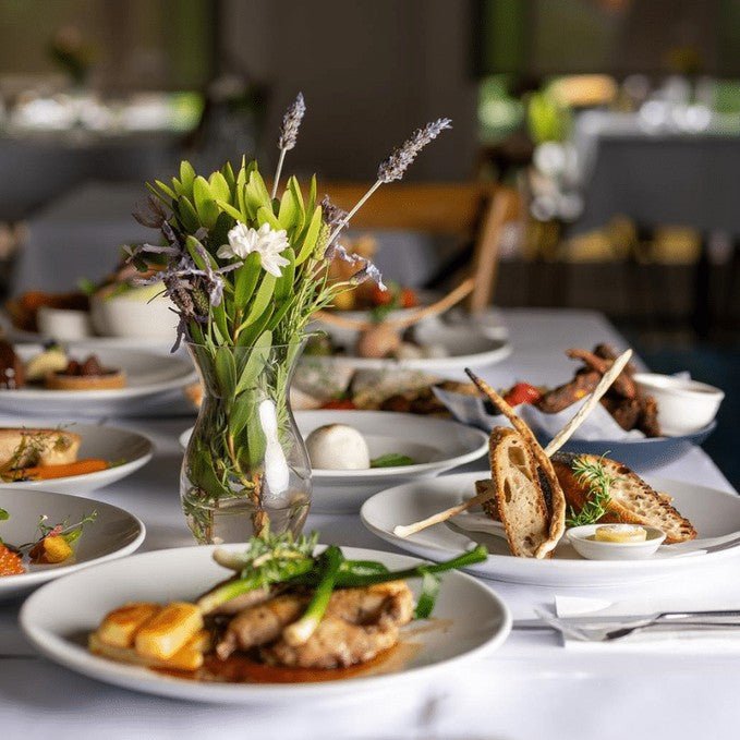 A Premier Heritage Dining Experience At Alexandra Hotel - We Wander